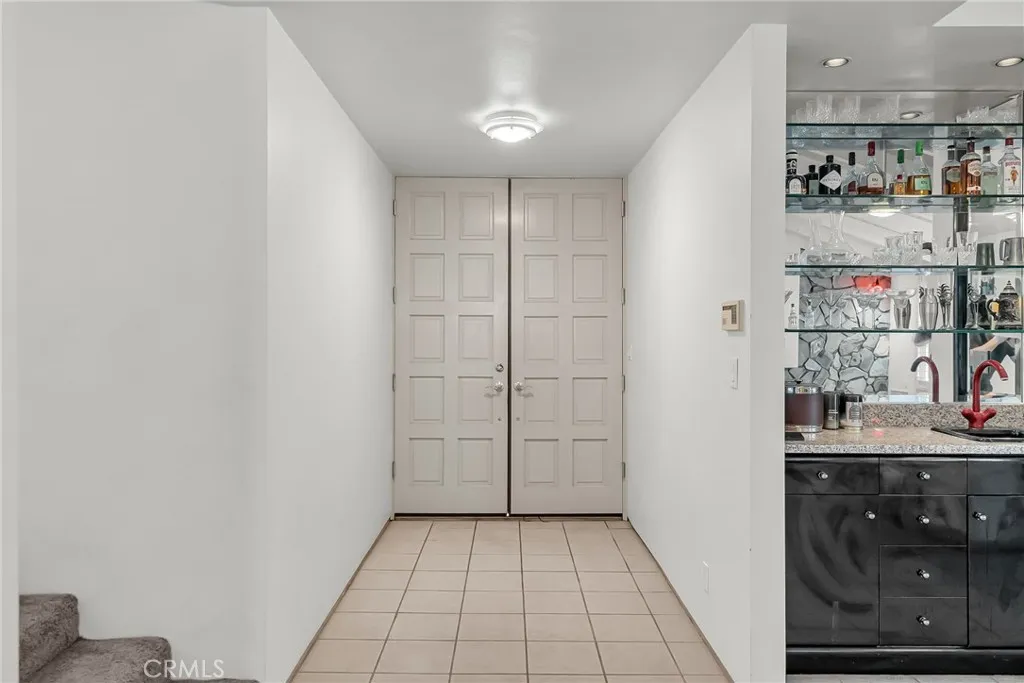 2110 Hathaway, Riverside, California 92506 home-pic-9